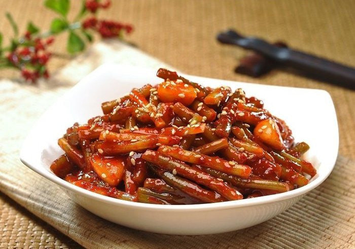 [Hansol] Seasoned Garlic Stem in Spicy Sauce / 한솔 마늘쫑 무침 (8oz)