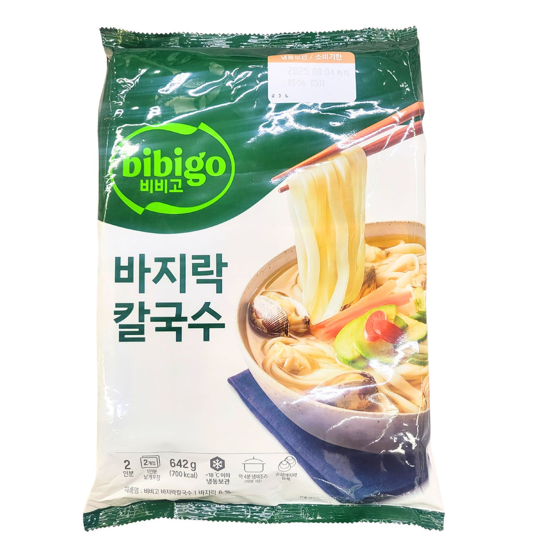 [Bibigo] Korean Style Noodle Soup w. Little Clam Kalguksu / 비비고 시원 바지락 칼국수 (642g)
