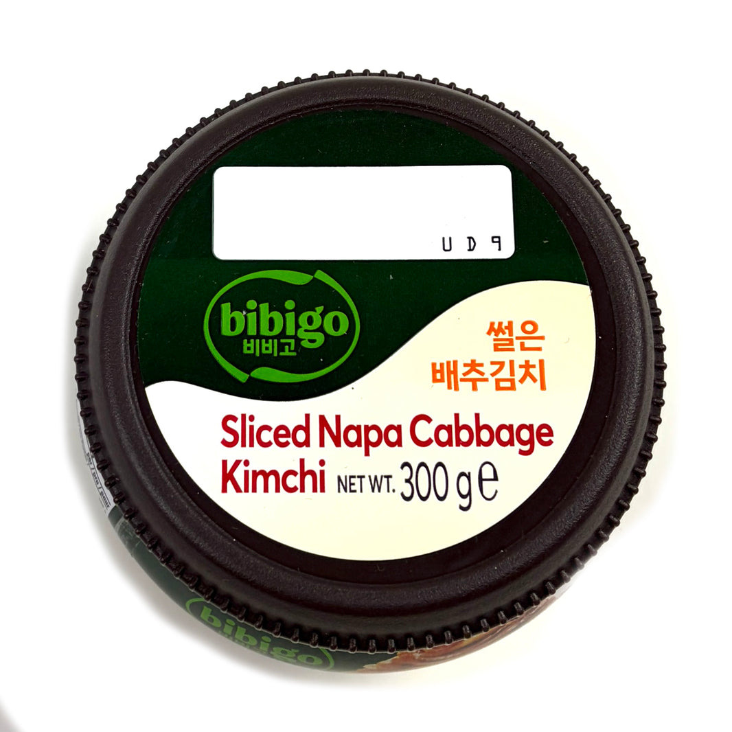 [Bibigo] Sliced Napa Cabbage Kimchi / 비비고 단지 썰은 배추 김치 (300g)
