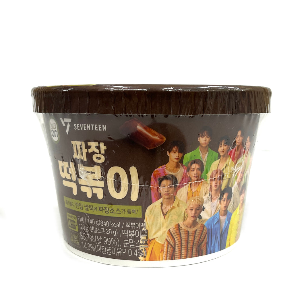 [Seventeen] Eatson Jjajang Topokki Black Soybean Sauce  / 세븐틴 잇츠온 짜장 떡볶이 큰컵 (120g)