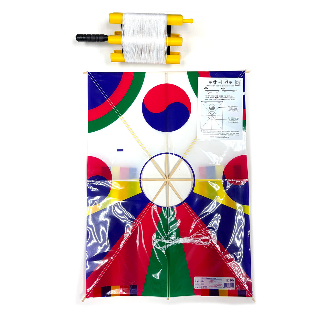[Dongnam] Traditional Korean Minsok Toy Flying Kite Kit / 민속놀이 방패연 세트