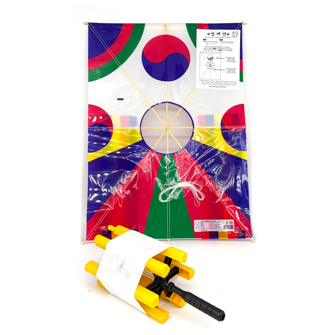 [Dongnam] Traditional Korean Minsok Toy Flying Kite Kit / 민속놀이 방패연 세트